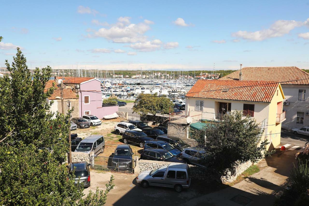 Apartments Vedrana Biograd Na Moru Exterior foto