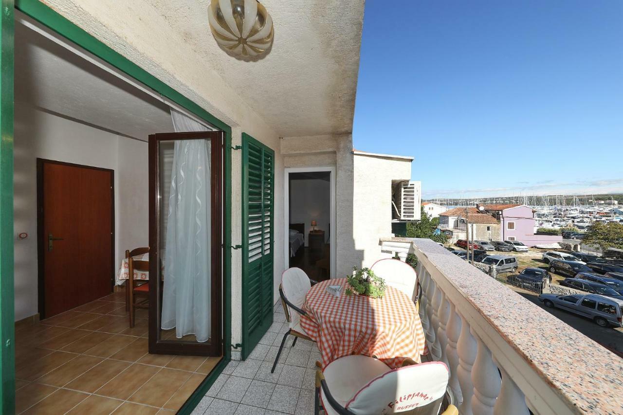 Apartments Vedrana Biograd Na Moru Exterior foto